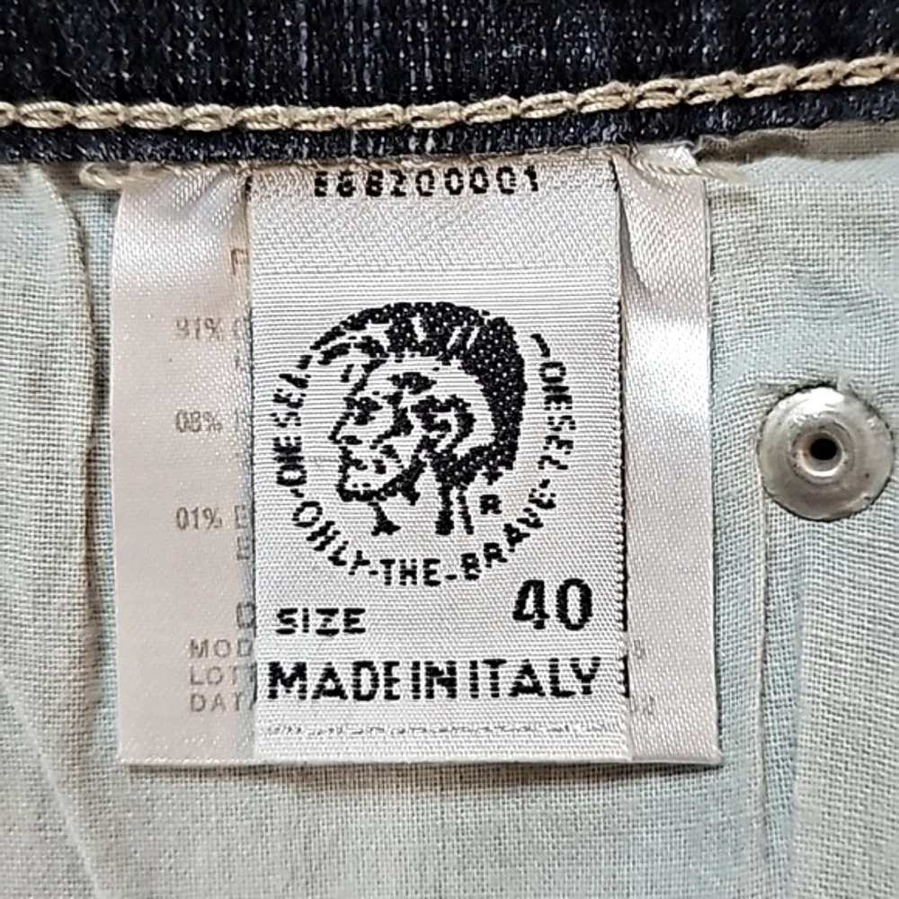Diesel Industry Denim Division Jeans. Men's Size: Waist 40x32 Inseam.